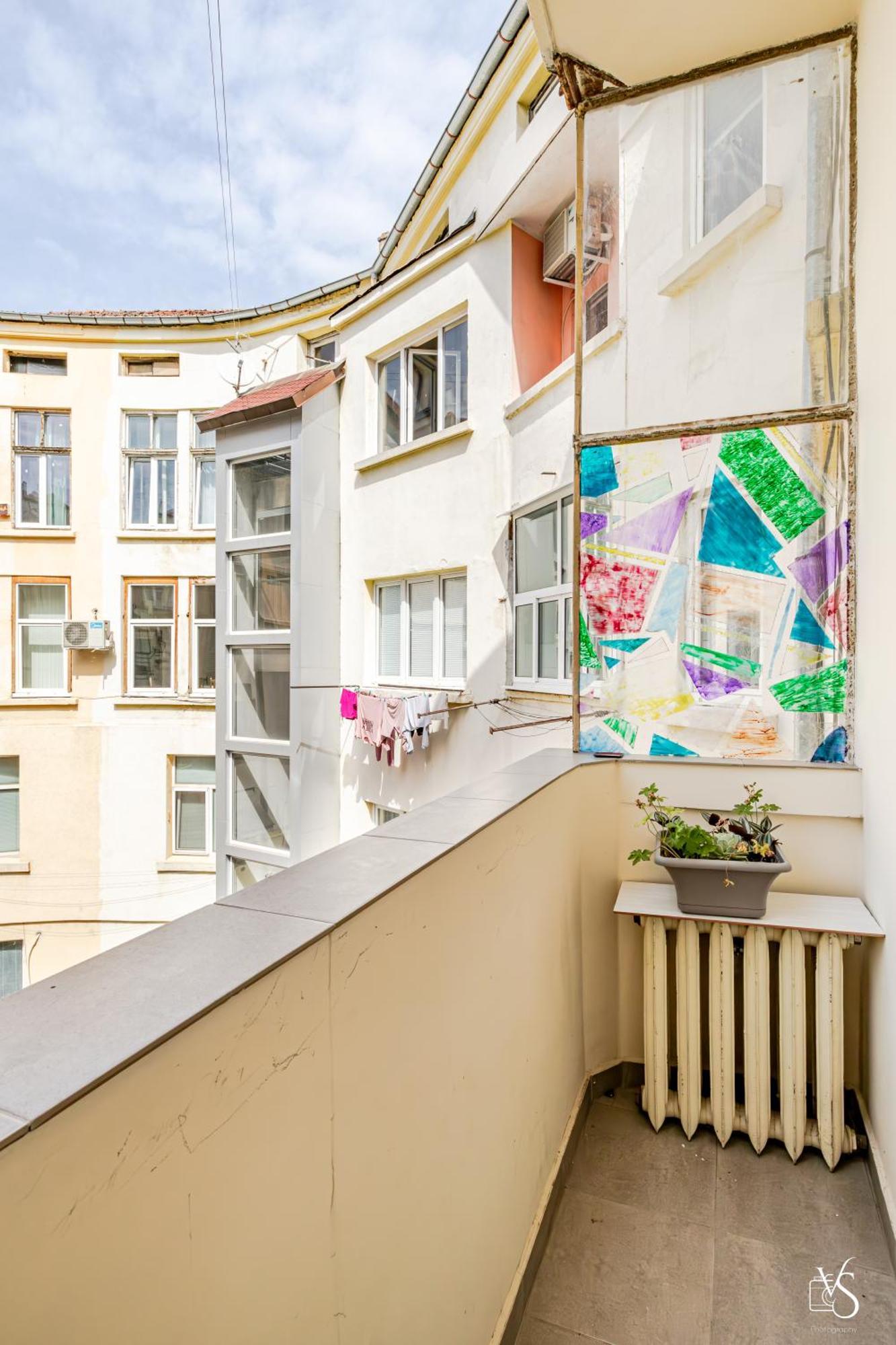 Luxury And Spacious Apartment At The Hearth Of The City 소피아 외부 사진